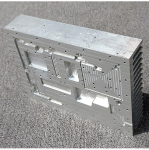 Customized Aluminum Profile Heat Sink CNC Milling Conductive Anodizing